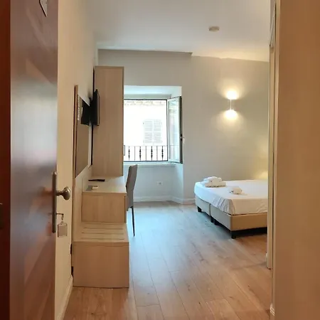 Flavia Bed & Breakfast *